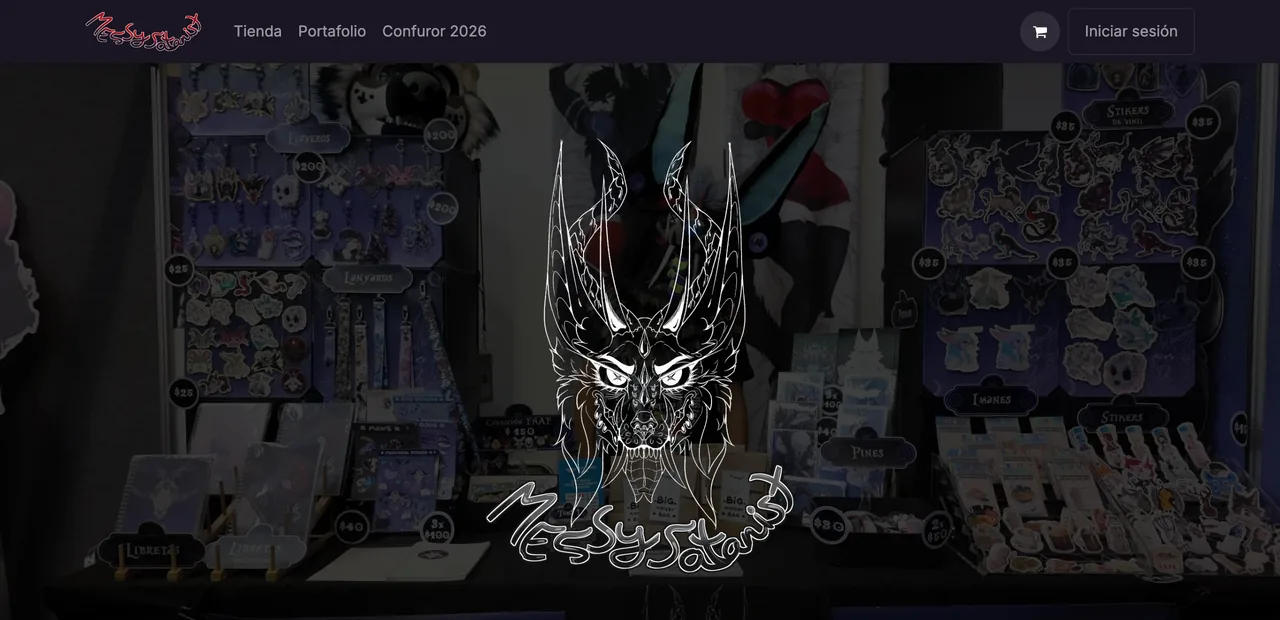 Portada de Messy Satanist Shop con su logo, su foto de mesa y su menú